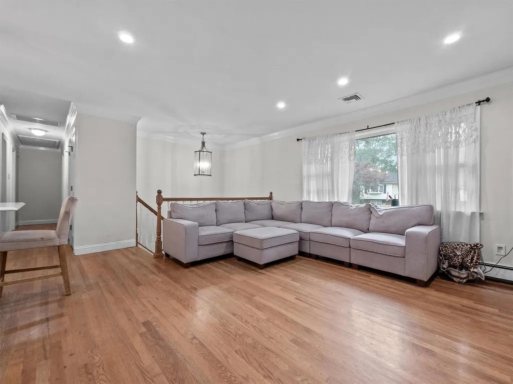 24 Rinne Road Nanuet NY 10954