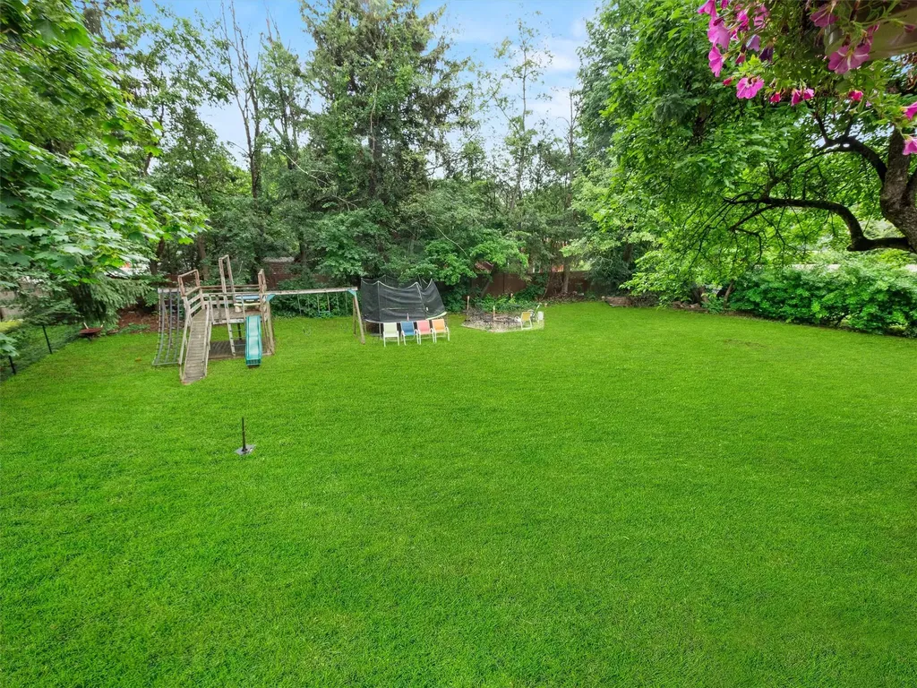 24 Rinne Road Nanuet NY 10954