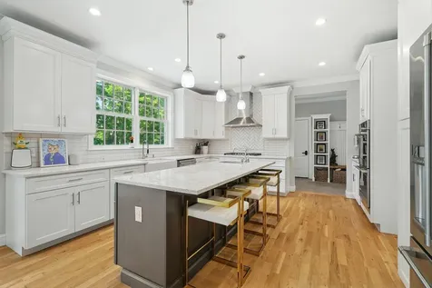 22 Robbins Road Pleasantville NY 10570