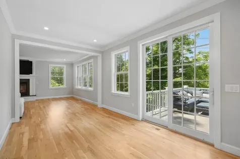 22 Robbins Road Pleasantville NY 10570