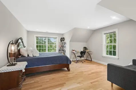 22 Robbins Road Pleasantville NY 10570