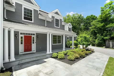 22 Robbins Road Pleasantville NY 10570