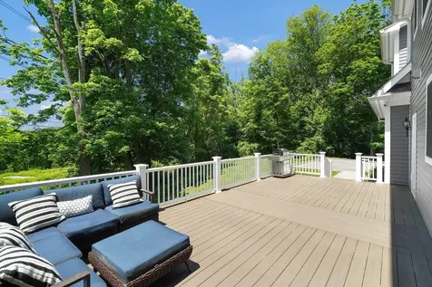22 Robbins Road Pleasantville NY 10570