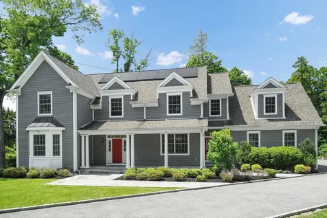 22 Robbins Road Pleasantville NY 10570