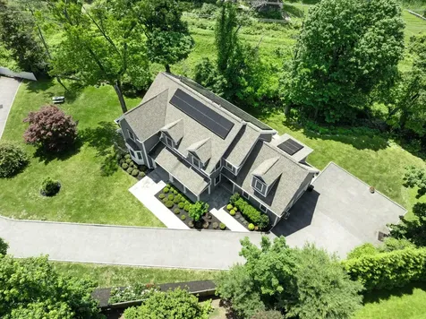 22 Robbins Road Pleasantville NY 10570