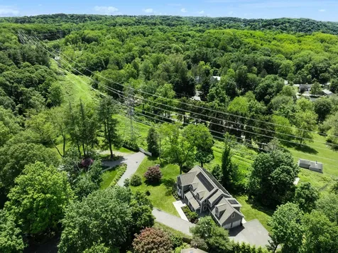 22 Robbins Road Pleasantville NY 10570