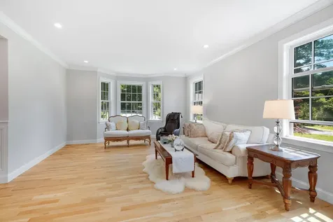 22 Robbins Road Pleasantville NY 10570