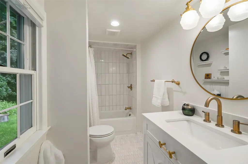 108 Cherry Street Katonah NY 10536