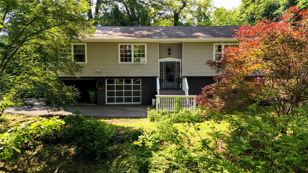 100 Randall Street Florida NY 10921