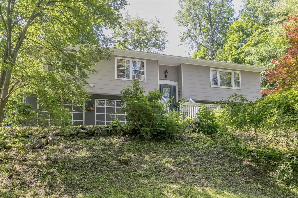 100 Randall Street Florida NY 10921