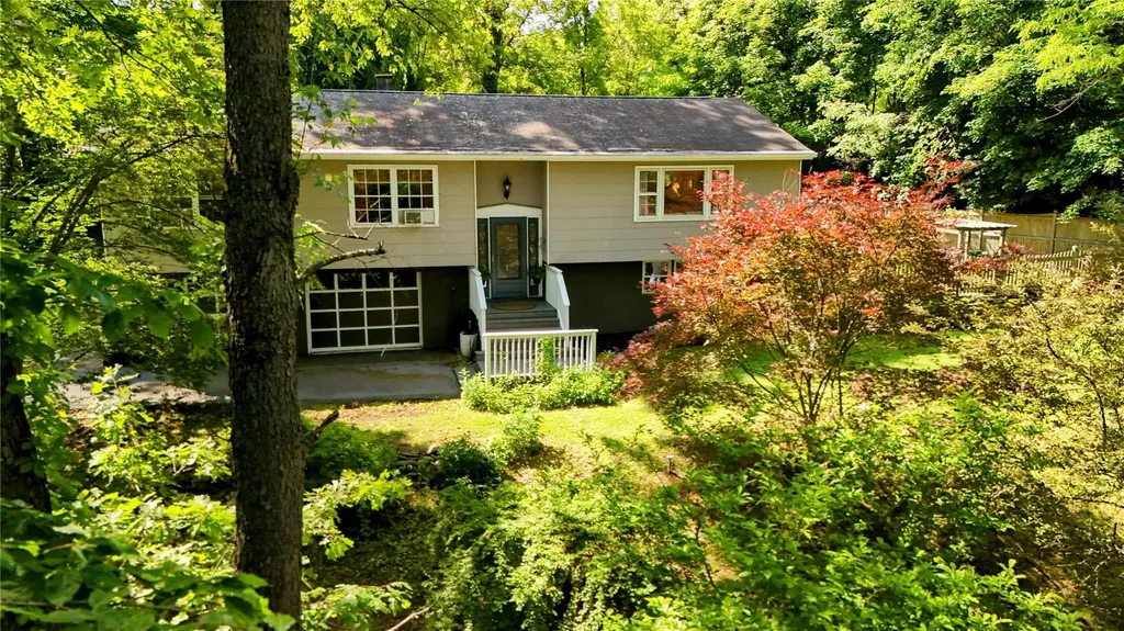 100 Randall Street Florida NY 10921