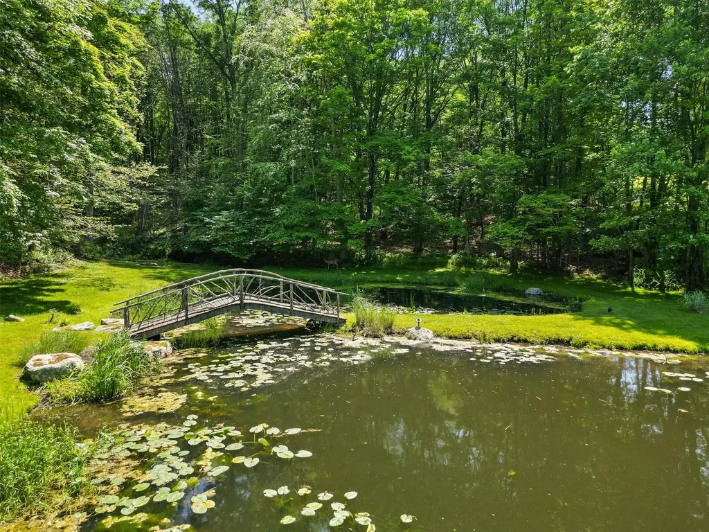 54 Old Stone Hill Road Pound Ridge NY 10576