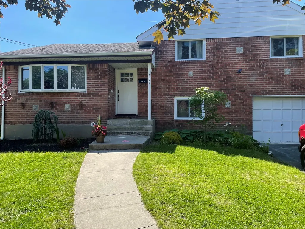 232 Vincent Drive East Meadow NY 11554