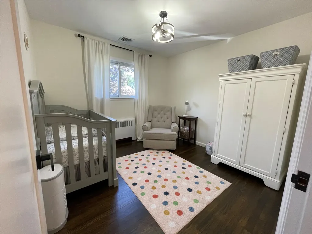 232 Vincent Drive East Meadow NY 11554