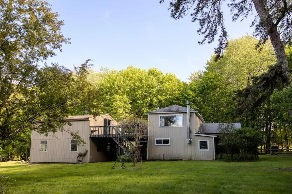 763 County Road 114 Cochecton NY 12726