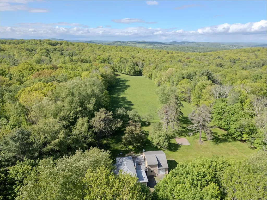 763 County Road 114 Cochecton NY 12726