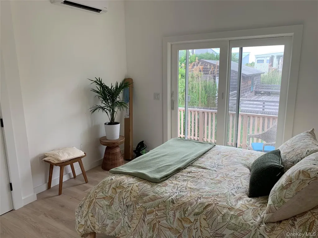 7 Atlantic Avenue Seaview NY 11770