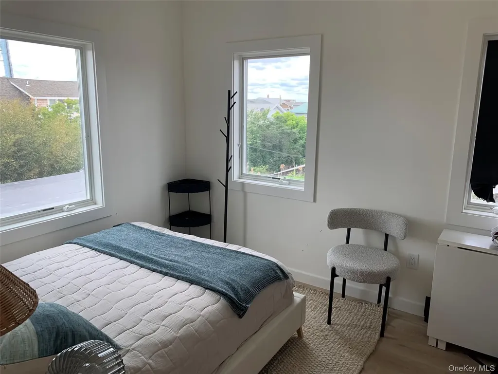 7 Atlantic Avenue Seaview NY 11770