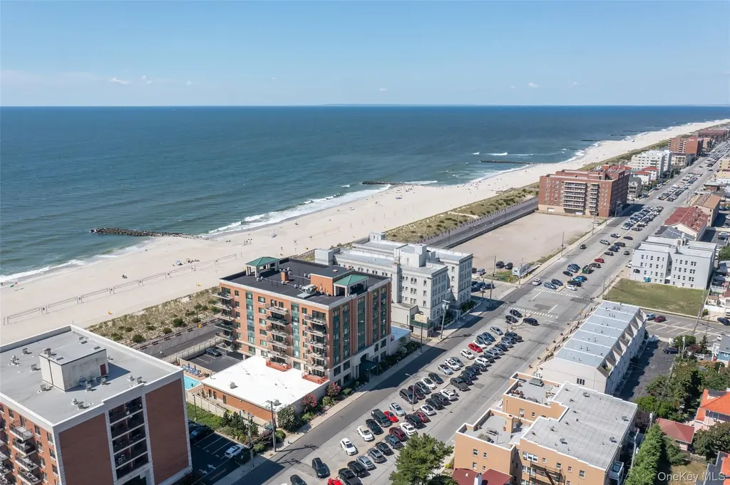 260 W Broadway Long Beach NY 11561