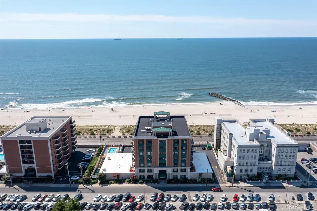 260 W Broadway Long Beach NY 11561
