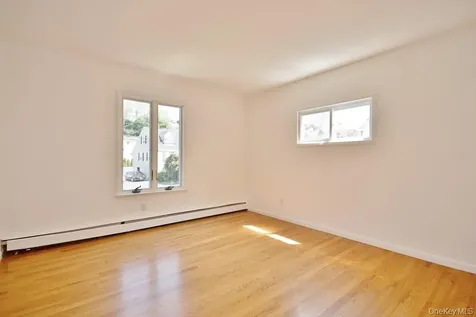 12 Babbitt Court Elmsford NY 10523