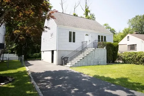 12 Babbitt Court Elmsford NY 10523