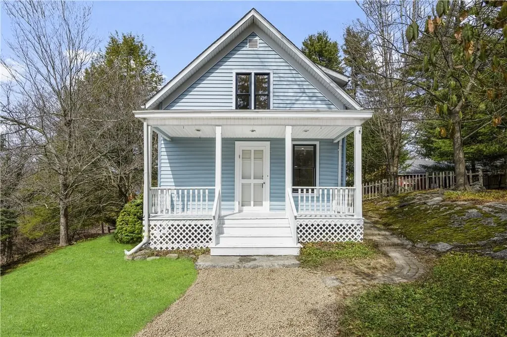 1 Weber Hill Road Mahopac NY 10541