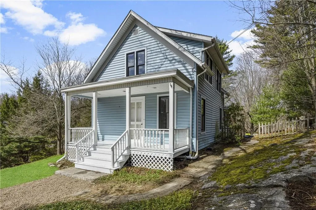1 Weber Hill Road Mahopac NY 10541