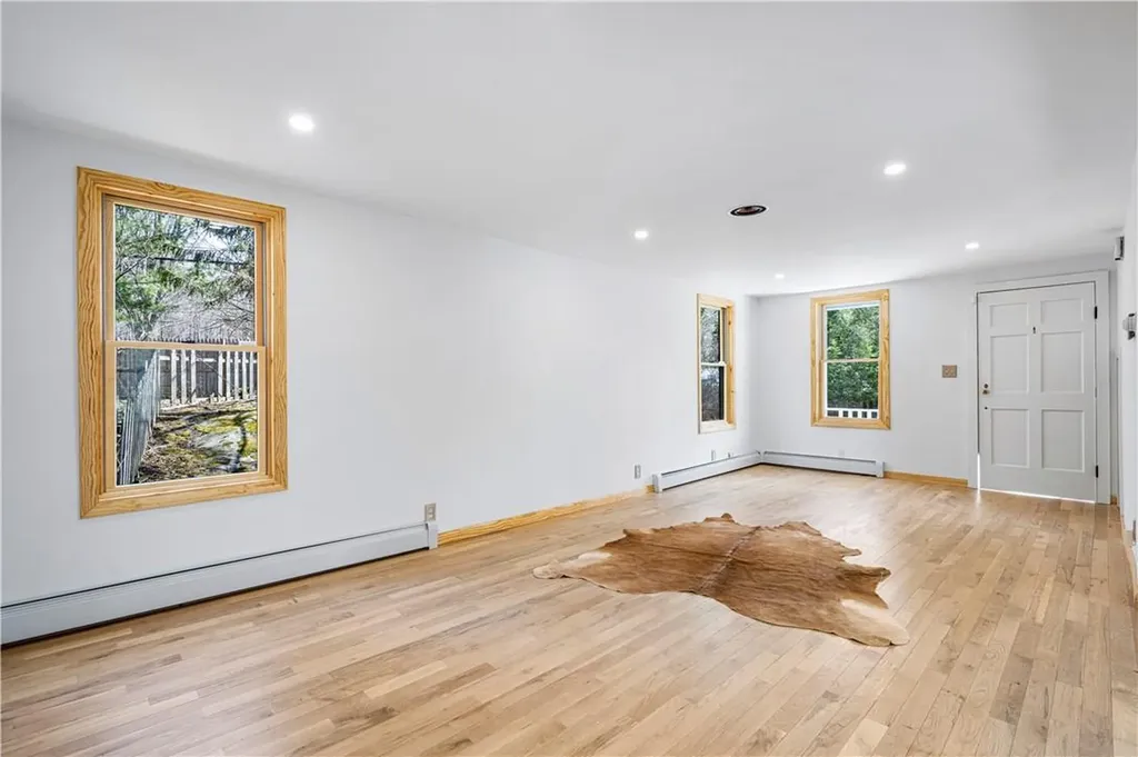 1 Weber Hill Road Mahopac NY 10541