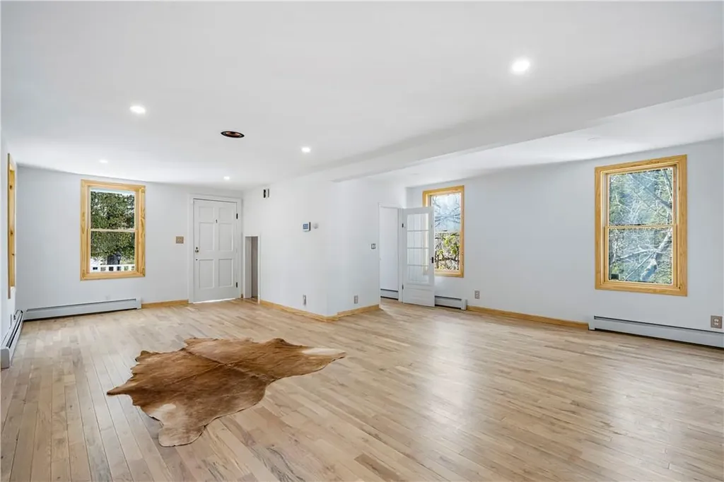 1 Weber Hill Road Mahopac NY 10541