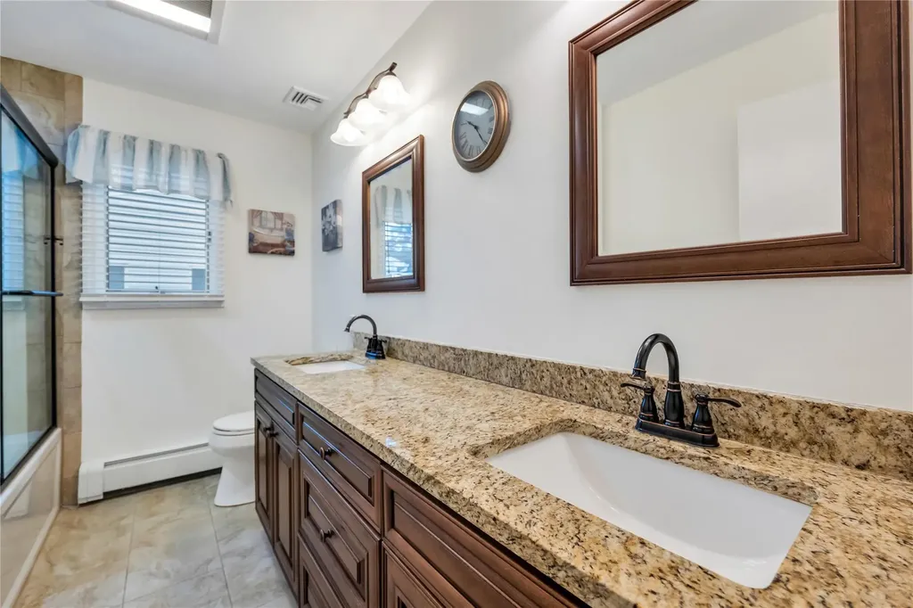 18 Commander Vic Lane Nesconset NY 11767