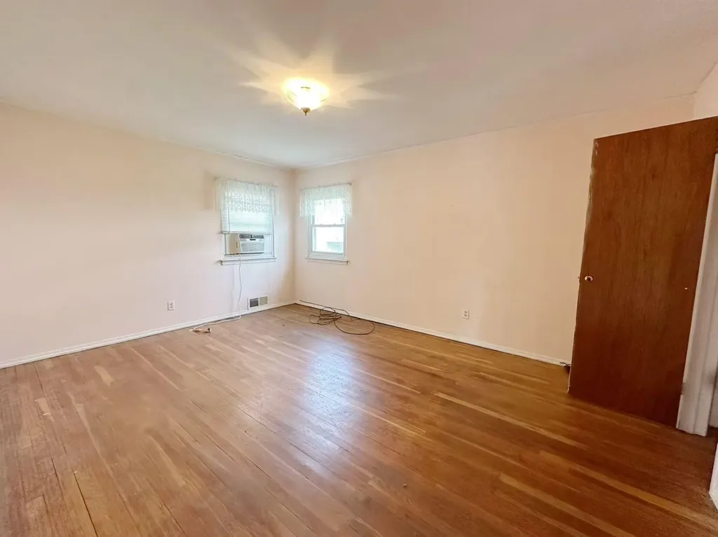 2311 Whitestone Expressway Whitestone NY 11357