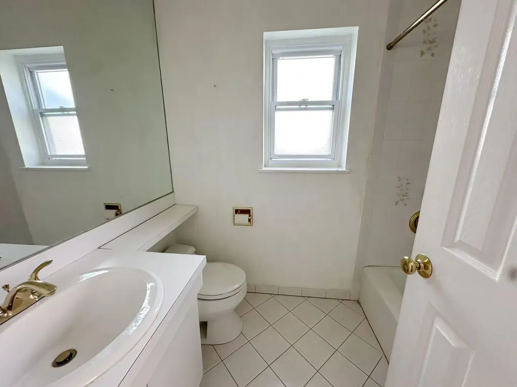 2311 Whitestone Expressway Whitestone NY 11357