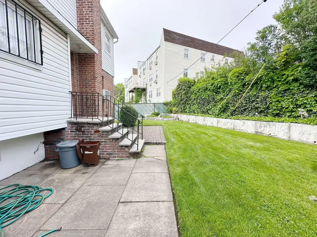 2311 Whitestone Expressway Whitestone NY 11357
