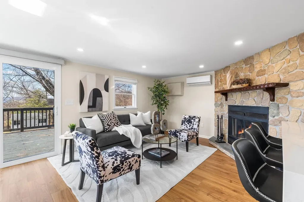 59 Old Albany Post Road Ossining NY 10562