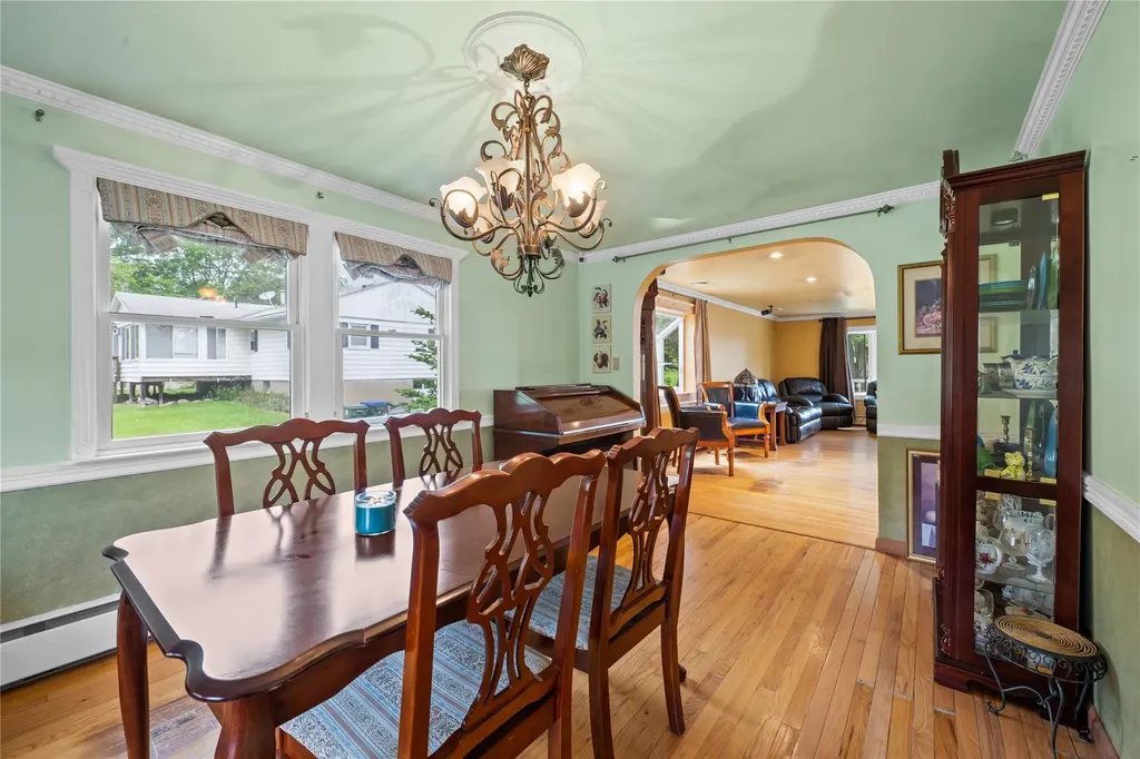19 Coach Lane Newburgh NY 12550