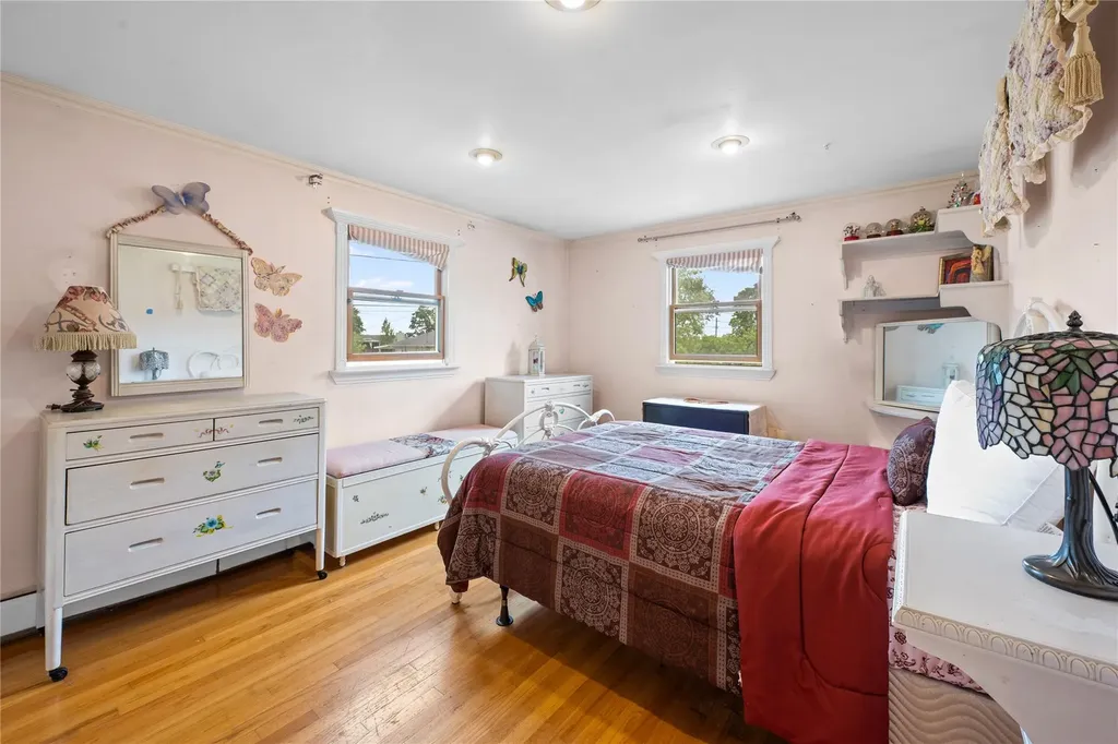 19 Coach Lane Newburgh NY 12550