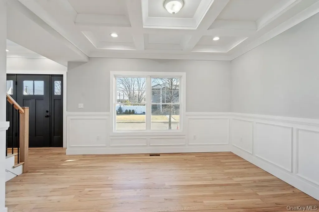 56 Seitz Drive Bethpage NY 11714