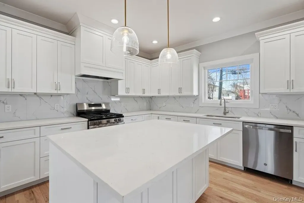 56 Seitz Drive Bethpage NY 11714