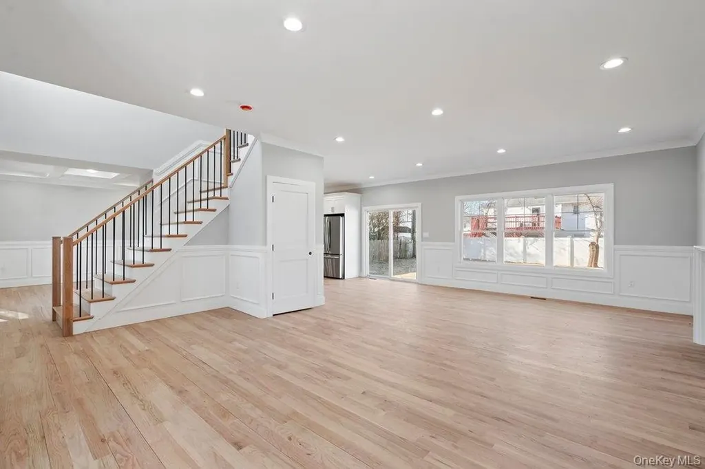 56 Seitz Drive Bethpage NY 11714