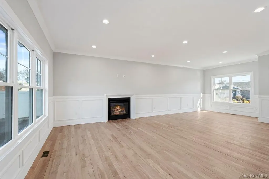 56 Seitz Drive Bethpage NY 11714