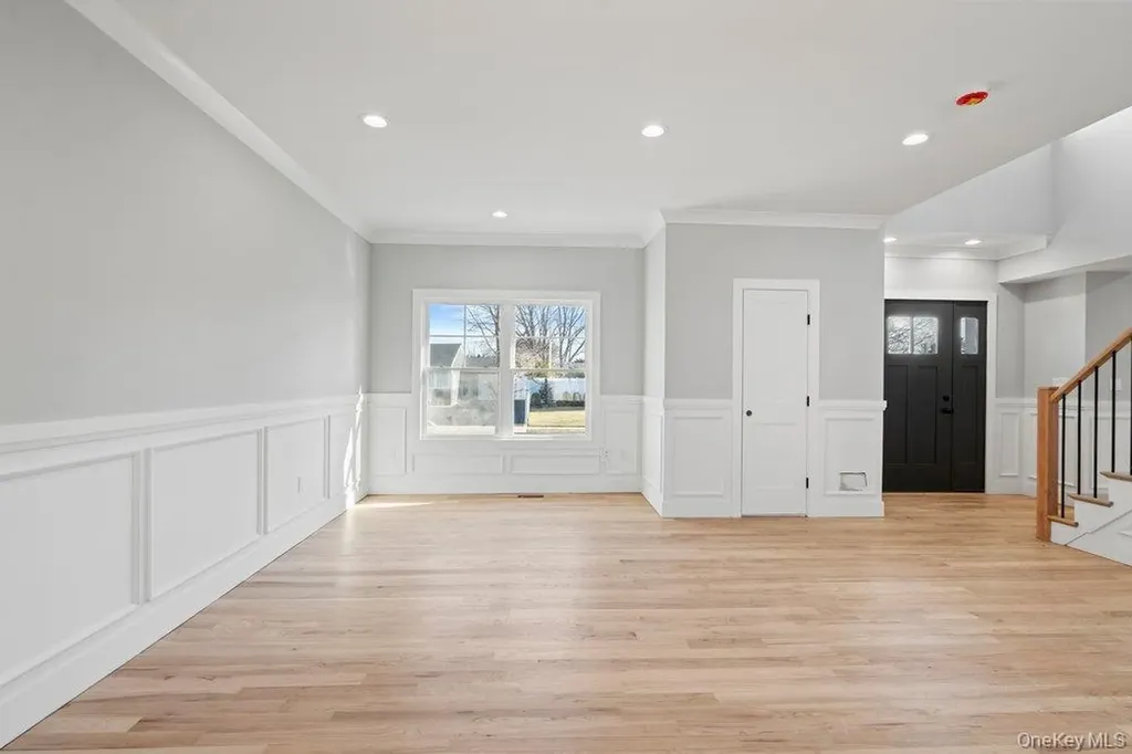 56 Seitz Drive Bethpage NY 11714