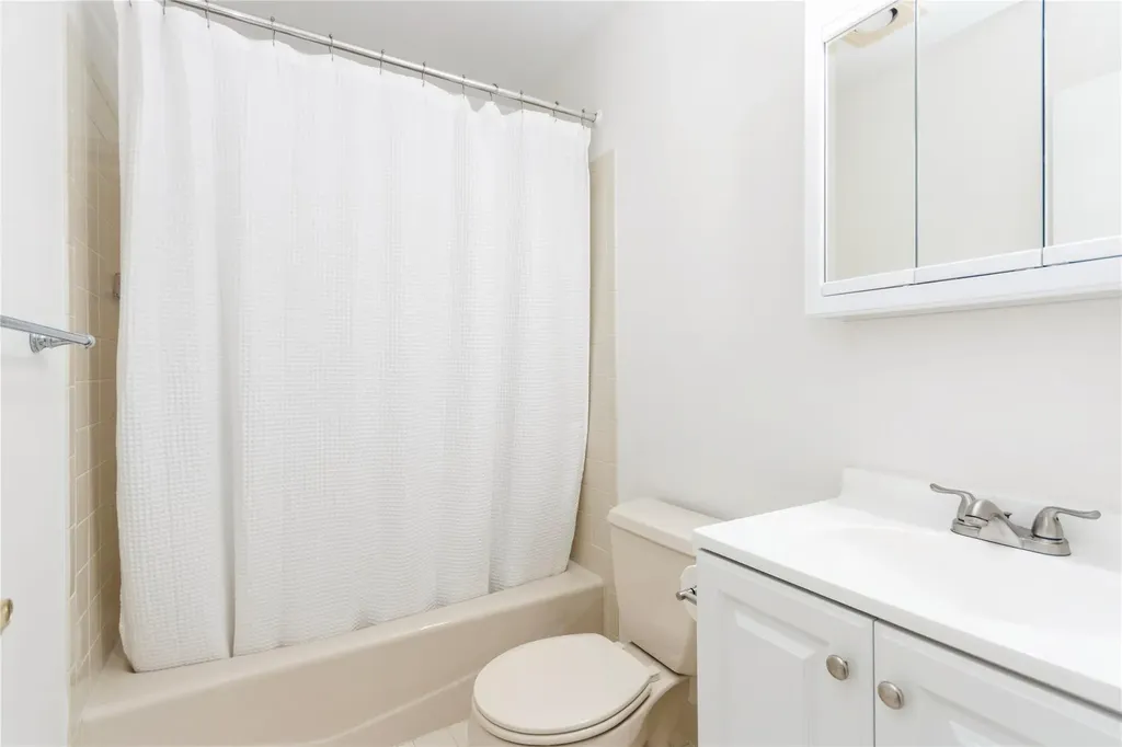 76 Deerfield Lane Ossining NY 10562