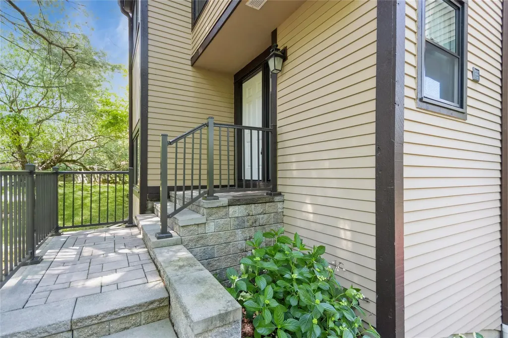 76 Deerfield Lane Ossining NY 10562