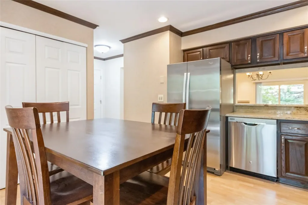 76 Deerfield Lane Ossining NY 10562
