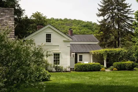 516 County Route 11 Ancram NY 12502