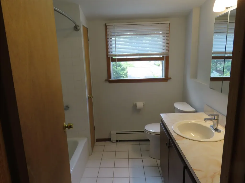 120 Cerny Place West Islip NY 11795