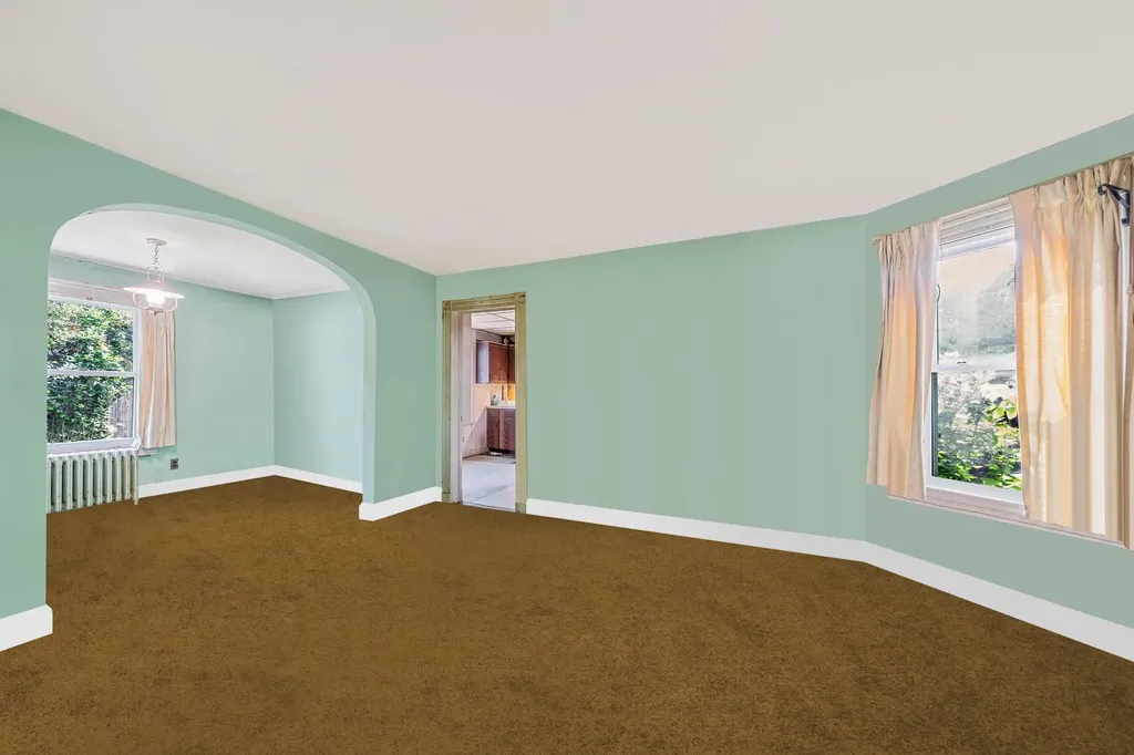 85 Jayne Avenue Patchogue NY 11772