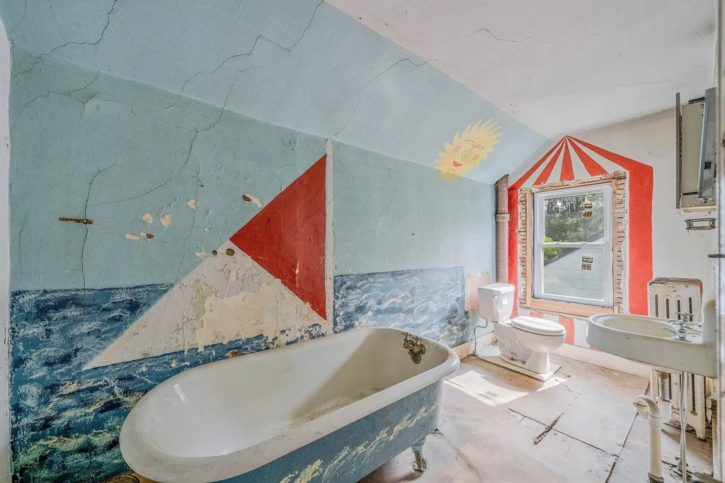 85 Jayne Avenue Patchogue NY 11772
