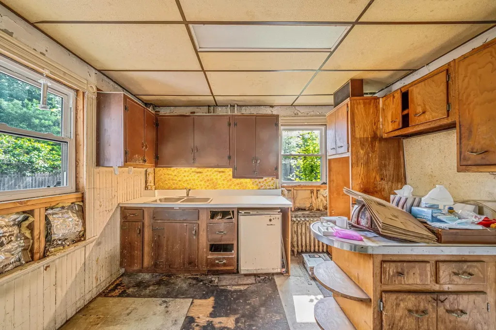 85 Jayne Avenue Patchogue NY 11772